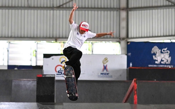 Chủ nhà Thái Lan quyết định táo bạo, đưa VĐV 12 tuổi rước đuốc SEA Games: Lễ khai mạc cực hay