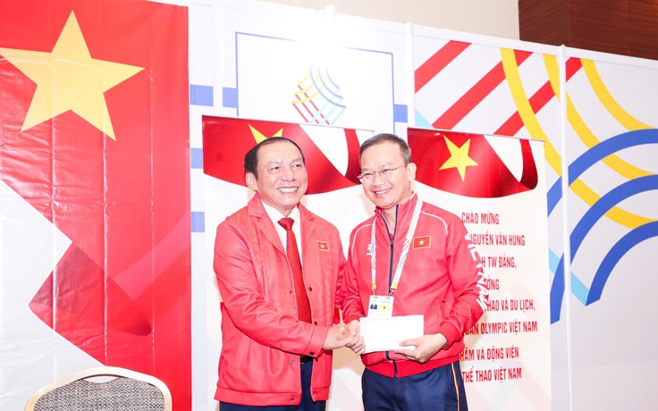 Bộ trưởng Nguyễn Văn Hùng mong muốn đoàn thể thao Việt Nam thực hiện lời căn dặn của Thủ tướng