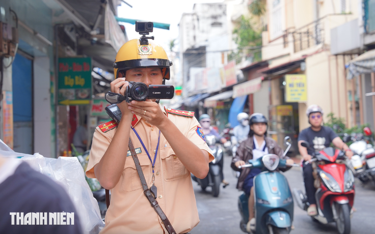 Tra cứu phạt nguội lỗi đi vào đường cấm do CSGT Hàng Xanh ghi hình