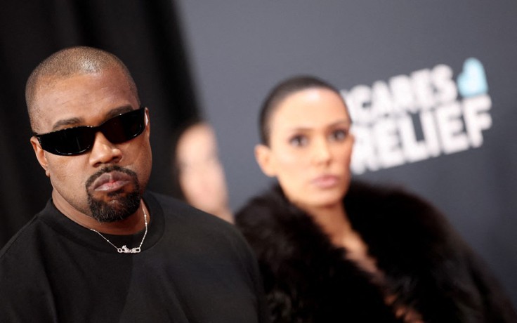 Kanye West và Bianca Censori chia tay sau màn trình diễn điên rồ tại Grammy