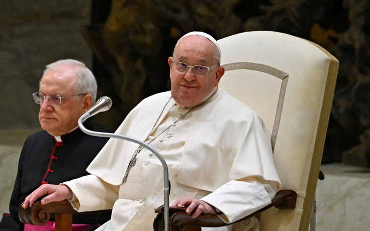 Giáo hoàng Francis qua đời