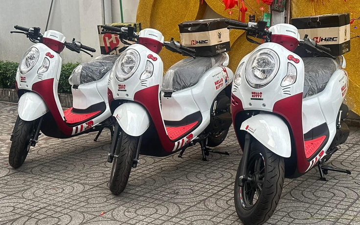 Chỉ sản xuất 2.000 xe, Honda Scoopy Hello Kitty về Việt Nam giá gần 90 triệu đồng