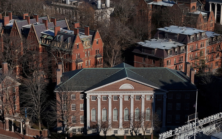 Harvard mở rộng đối tượng được miễn học phí