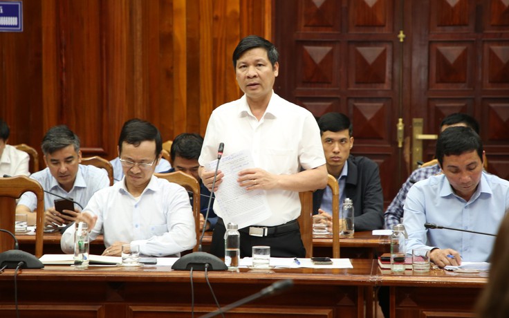 Quảng Bình đã chi 24,7 tỉ đồng cho 18 cán bộ nghỉ hưu trước tuổi