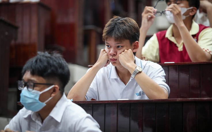Thi đánh giá năng lực theo cấu trúc mới, học sinh lo, chuyên gia khuyên gì?
