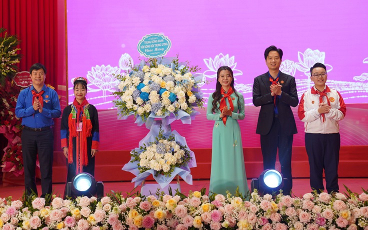 Quảng Ninh tuyên dương 162 Cháu ngoan Bác Hồ