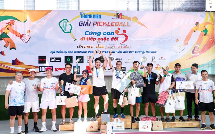 Những khoảnh khắc cảm xúc tại giải pickleball 'Cùng con đi tiếp cuộc đời'