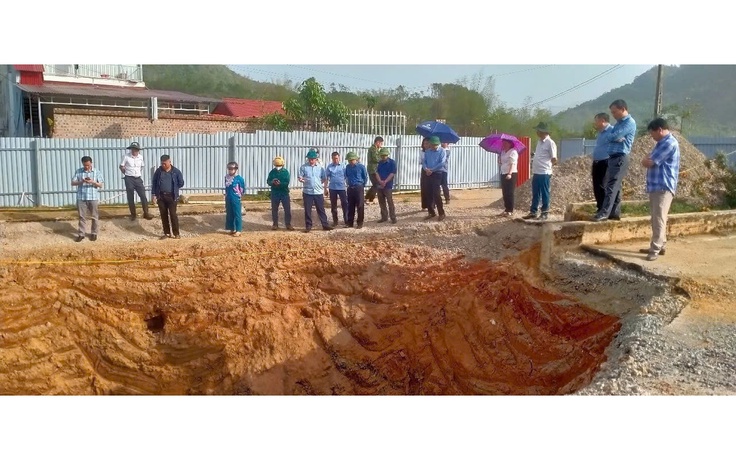 'Hố tử thần' ở Bắc Kạn: 5 điểm sụt lún liên tiếp, mời Viện địa chất vào cuộc