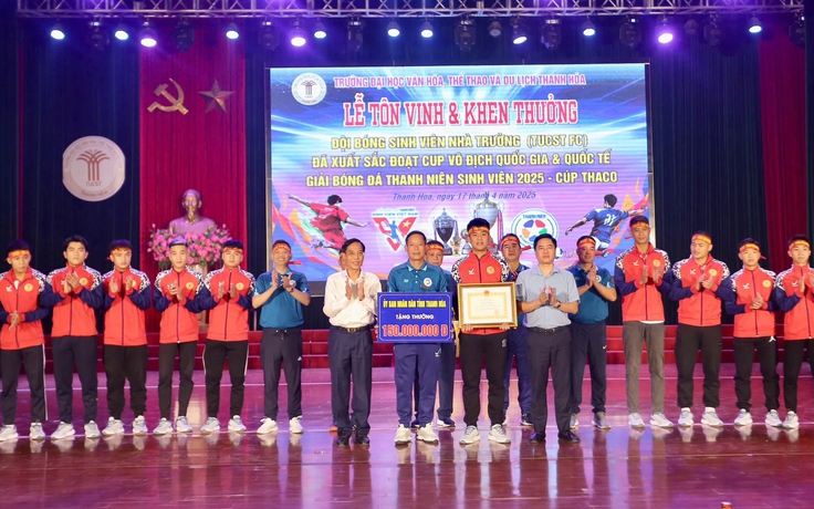 Vinh danh nhà vô địch đội bóng Trường ĐH VH-TT-DL Thanh Hóa: Hơn 1,1 tỉ đồng tiền thưởng