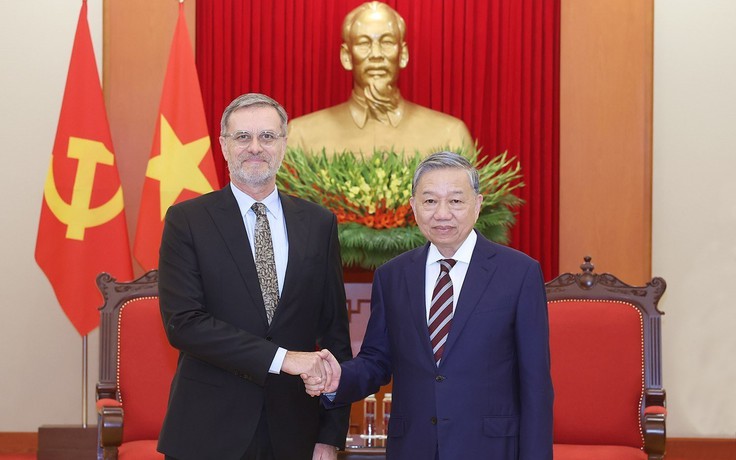 Việt Nam - Pháp nhất trí thúc đẩy hợp tác toàn diện