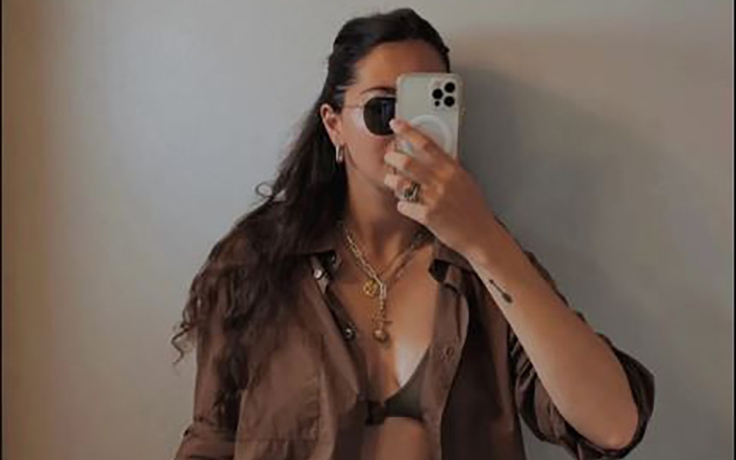 Phong cách Dolce Vita trong 8 món đồ không thể thiếu của mùa hè