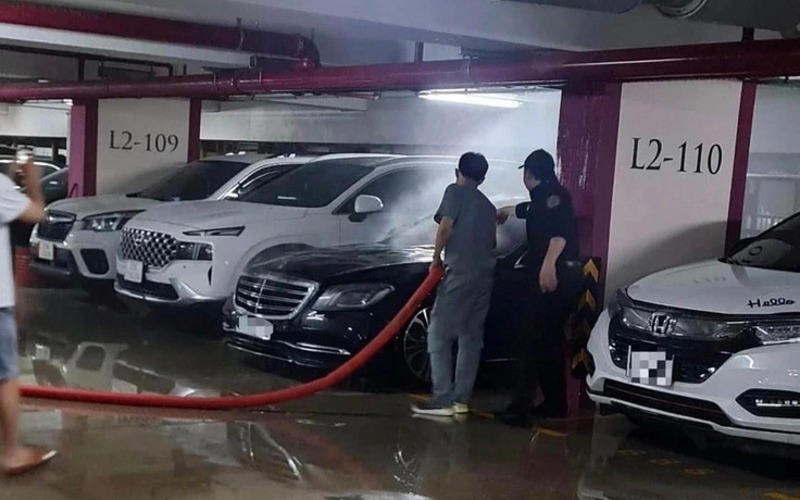 Duy Mạnh 'đăng đàn' tố Mercedes-Benz Việt Nam vô trách nhiệm trong vụ cháy xe sang
