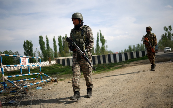 Ấn Độ giáng cấp quan hệ với Pakistan sau vụ tấn công Kashmir