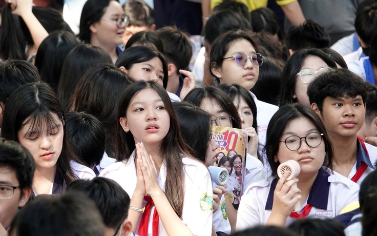 Tổ hợp môn lớp 10: Những nguyên tắc cần nhớ để tránh chọn sai Tổ hợp môn lớp 10: Những nguyên tắc cần nhớ để tránh chọn sai
