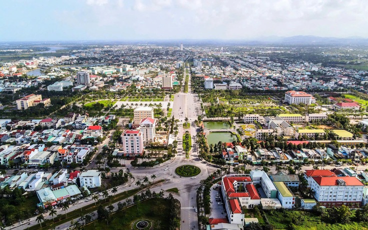 Chủ tịch Quảng Nam: 'Không quan tâm kịp thời, Tam Kỳ sẽ trở lại thời kỳ 1997'