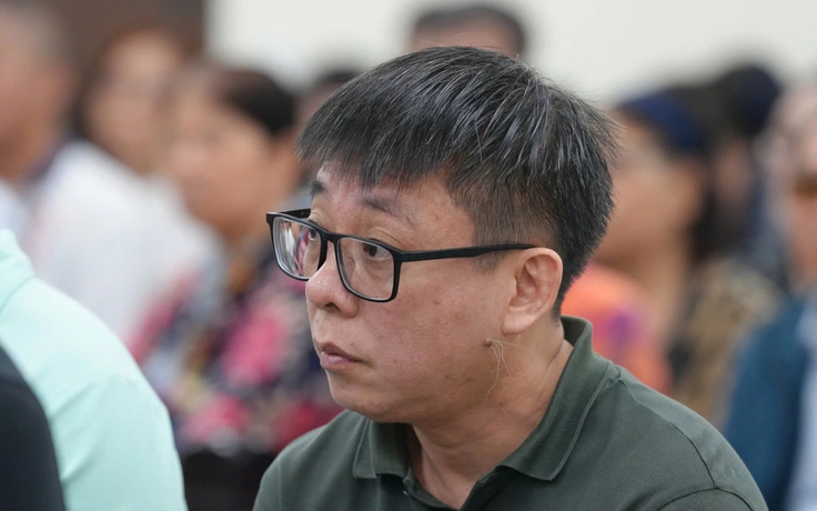 Vận chuyển 'chui' 9.500 tỉ đồng, 'ông chủ' Vàng Phú Cường bị tuyên hơn 14 năm tù