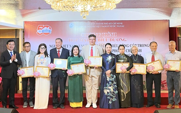 Vinh danh 50 kiều bào ưu tú: Dù ở đâu cũng luôn sẵn sàng hướng về đất nước