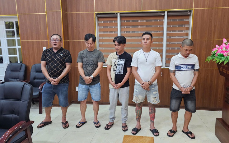 'Chặt đứt' đường dây cá độ bóng đá 100 tỉ đồng, móc nối nhà cái nước ngoài