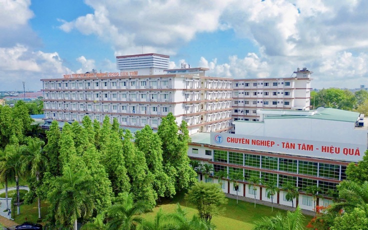 20 năm xứng đáng là 'lá cờ đầu' của y tế miền Tây