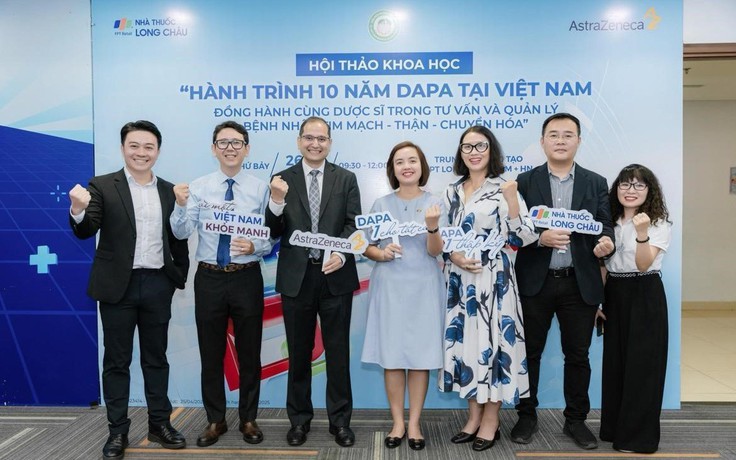 FPT Long Châu 'bắt tay' AstraZeneca Việt Nam cập nhật bước tiến y học '3 trong 1'