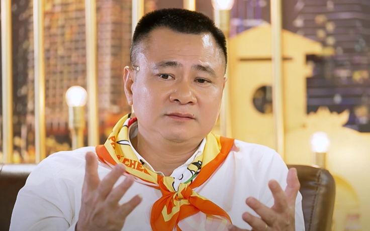 NSND Tự Long: Vợ con từng ngăn cản tôi tham gia 'Anh trai vượt ngàn chông gai'