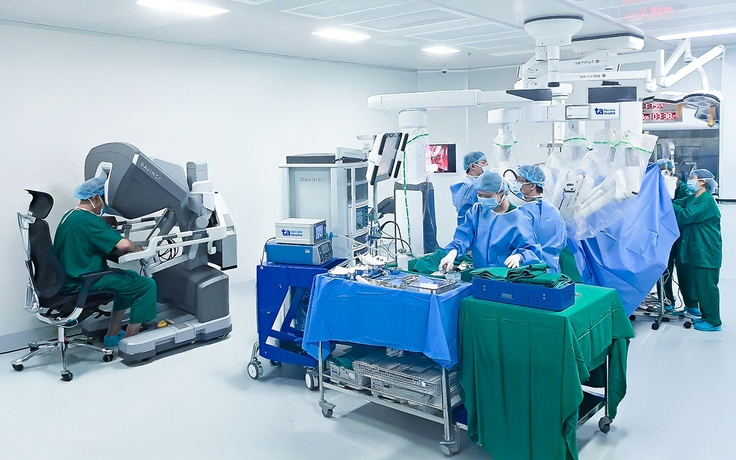 ‘Siêu Robot’ hỗ trợ hơn 120 loại phẫu thuật phức tạp có mặt tại TP.HCM