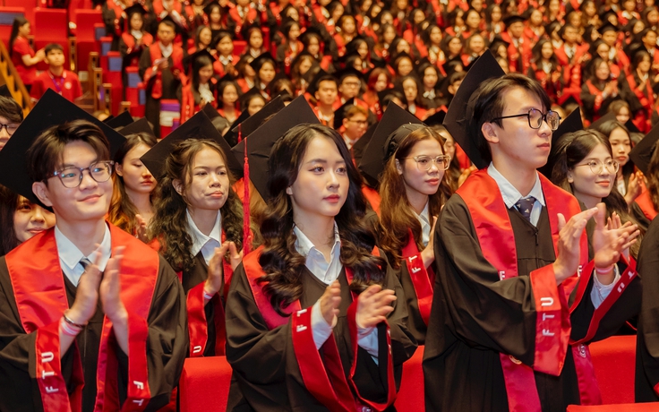 Sinh viên khóa 'đặc biệt nhất' Trường ĐH Ngoại thương tốt nghiệp sớm