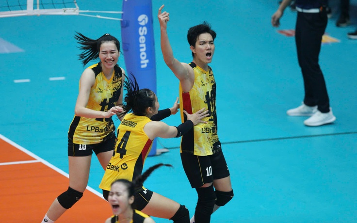 Bích Tuyền 'nã đại bác' giúp CLB LPBank Ninh Bình vô địch Cúp bóng chuyền Hùng Vương