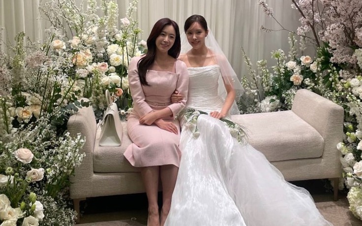 Dàn sao đình đám tề tựu trong tiệc cưới của Hyomin (T-ara)