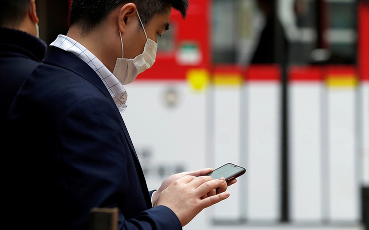 Có nên sử dụng miếng dán màn hình riêng tư cho smartphone?
