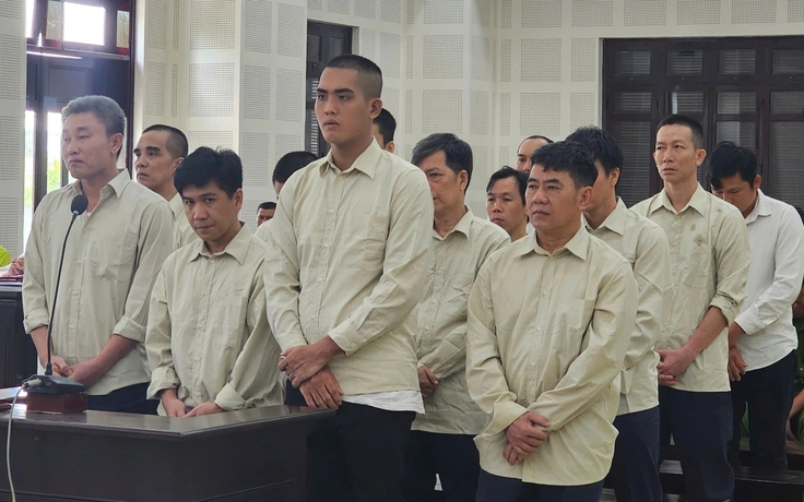 Sách giáo khoa giả tuồn ra thị trường nhờ chiết khấu khủng đến 69%