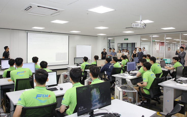 ĐH Quốc gia Hà Nội dạy ứng dụng AI cho tất cả sinh viên