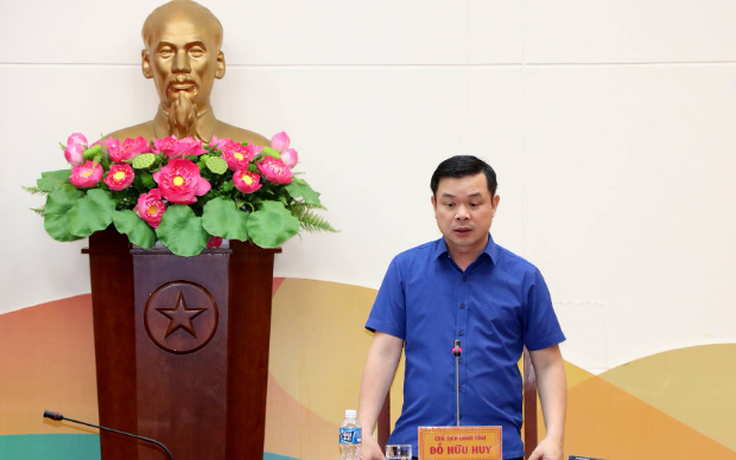 Bình Thuận: Chi hơn 30 tỉ đồng cho 30 cán bộ cấp phòng nghỉ hưu trước tuổi