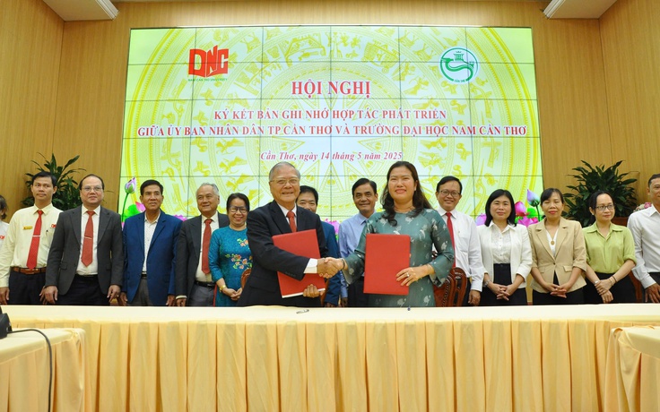 UBND TP.Cần Thơ và Trường ĐH Nam Cần Thơ ký kết hợp tác