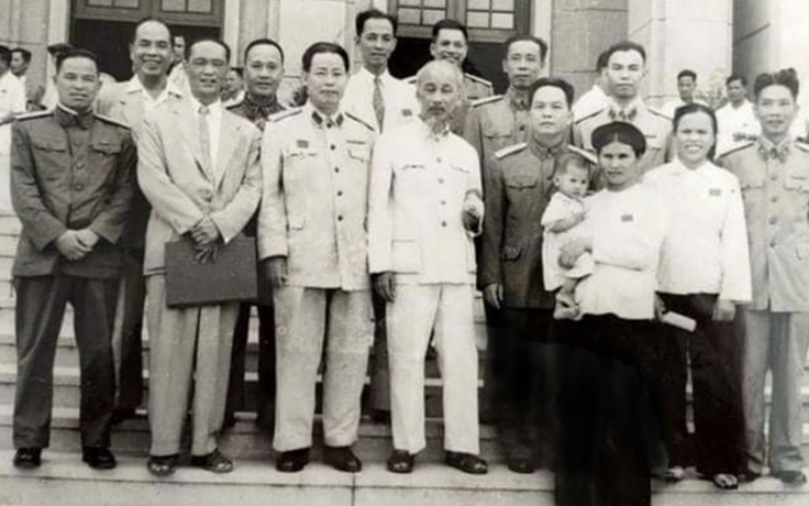 Hồi ký của người cháu gái Bác Hồ