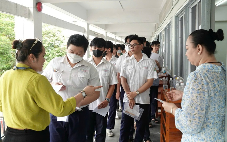 Bí quyết ôn thi tốt nghiệp THPT đạt điểm cao môn hóa: Phức hợp của kim loại