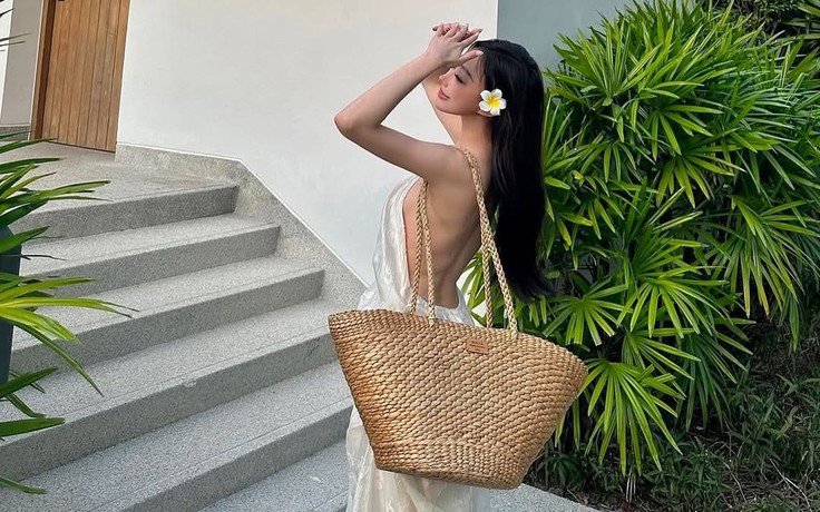 Chọn túi xách đi biển ‘chuẩn gu’ khoe cá tính