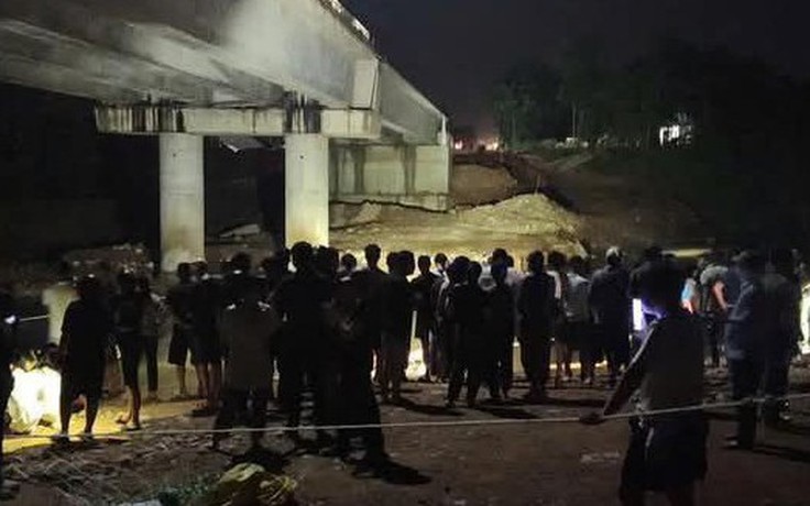Nước lũ cuốn 3 học sinh mất tích