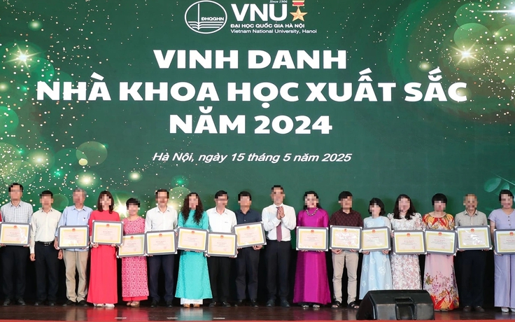 Trường đại học nói gì về bài báo có học sinh đứng tên bị gỡ?