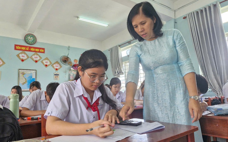 Học sinh 'chạy nước rút' ôn thi lớp 10: Cần điểm tựa giải tỏa tâm lý