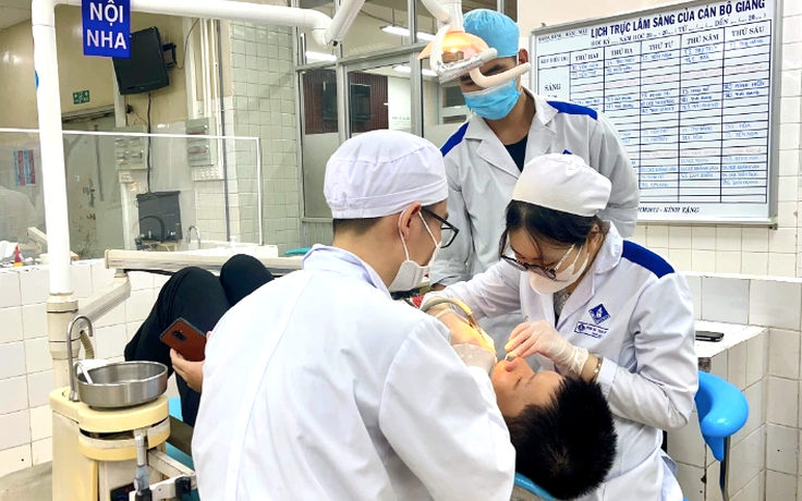 Sửa tiêu chuẩn chức danh nghề nghiệp y, bác sĩ: Sinh viên ngành y cần biết