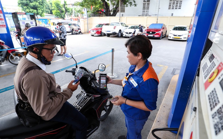 Giá xăng dầu hôm nay 22.5.2025: Xăng trong nước chiều nay giảm bao nhiêu đồng một lít?