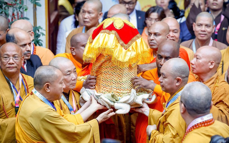 Yên Tử chuẩn bị đón xá lợi Phật