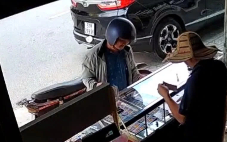 TP.HCM: Xác minh vụ người lừa đảo đổi vé số giả ở Thủ Đức