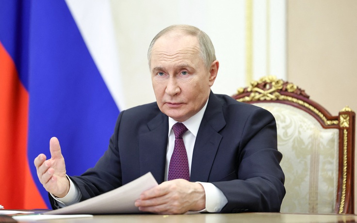 Ông Putin nói Microsoft, Zoom nên bị 'bóp nghẹt' tại  Nga