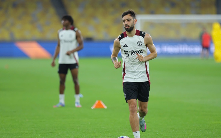 Bruno Fernandes có 48 giờ quyết định thương vụ 7.000 tỉ đồng đến Al Hilal Bruno Fernandes có 48 giờ quyết định thương vụ 7.000 tỉ đồng đến Al Hilal