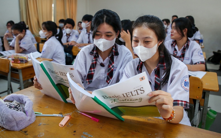 100 cụm từ tiếng Anh nào đang có bối cảnh thú vị nhất thế giới?