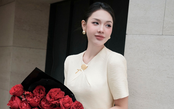 Làm mới tủ đồ công sở ngày hè theo cách giản đơn
