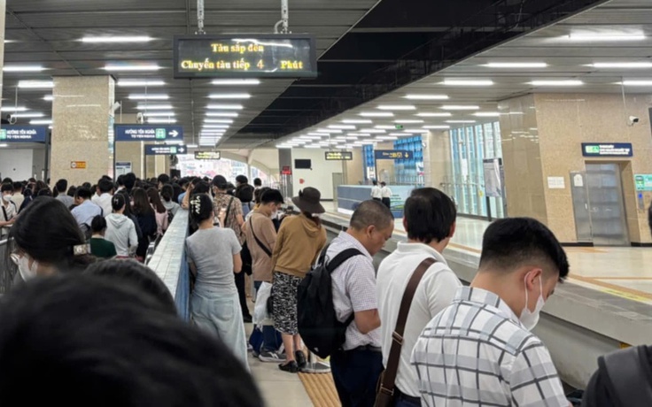 Tàu Cát Linh - Hà Đông lại gặp sự cố, ngắt điện 4 nhà ga