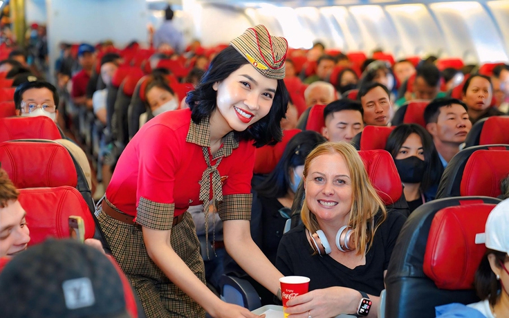 Săn vé bay Vietjet giảm 66%, hòa mình cùng không khí đại nhạc hội K-star Spark